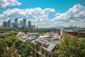 NEW! Ideal 1BR Beachside Studio with Pool, Sydney